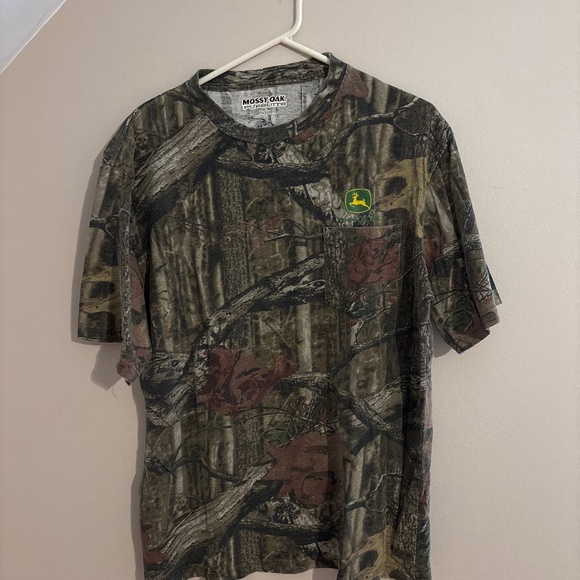 Mossy Oak John Deere T Shirt Men’s Medium - Picture 1 of 2